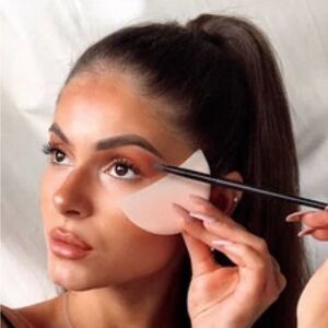 NEW Shadow Moon Reusable Eye Shadow Shield NIB